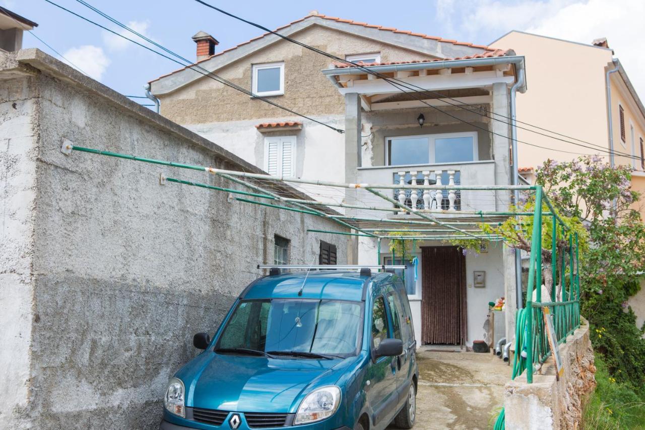 Retro Apartment Vrbnik  Dış mekan fotoğraf