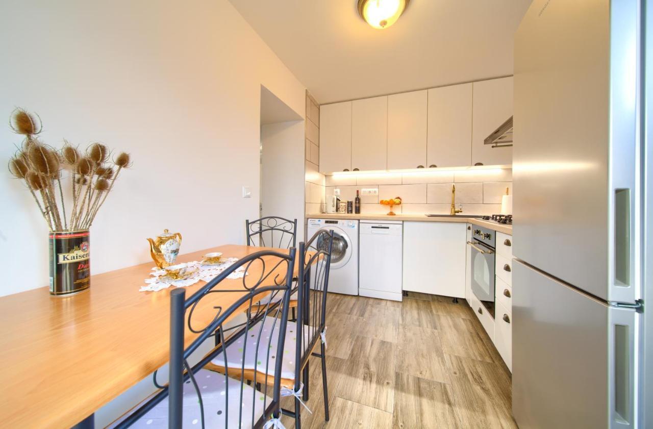 Retro Apartment Vrbnik  Dış mekan fotoğraf