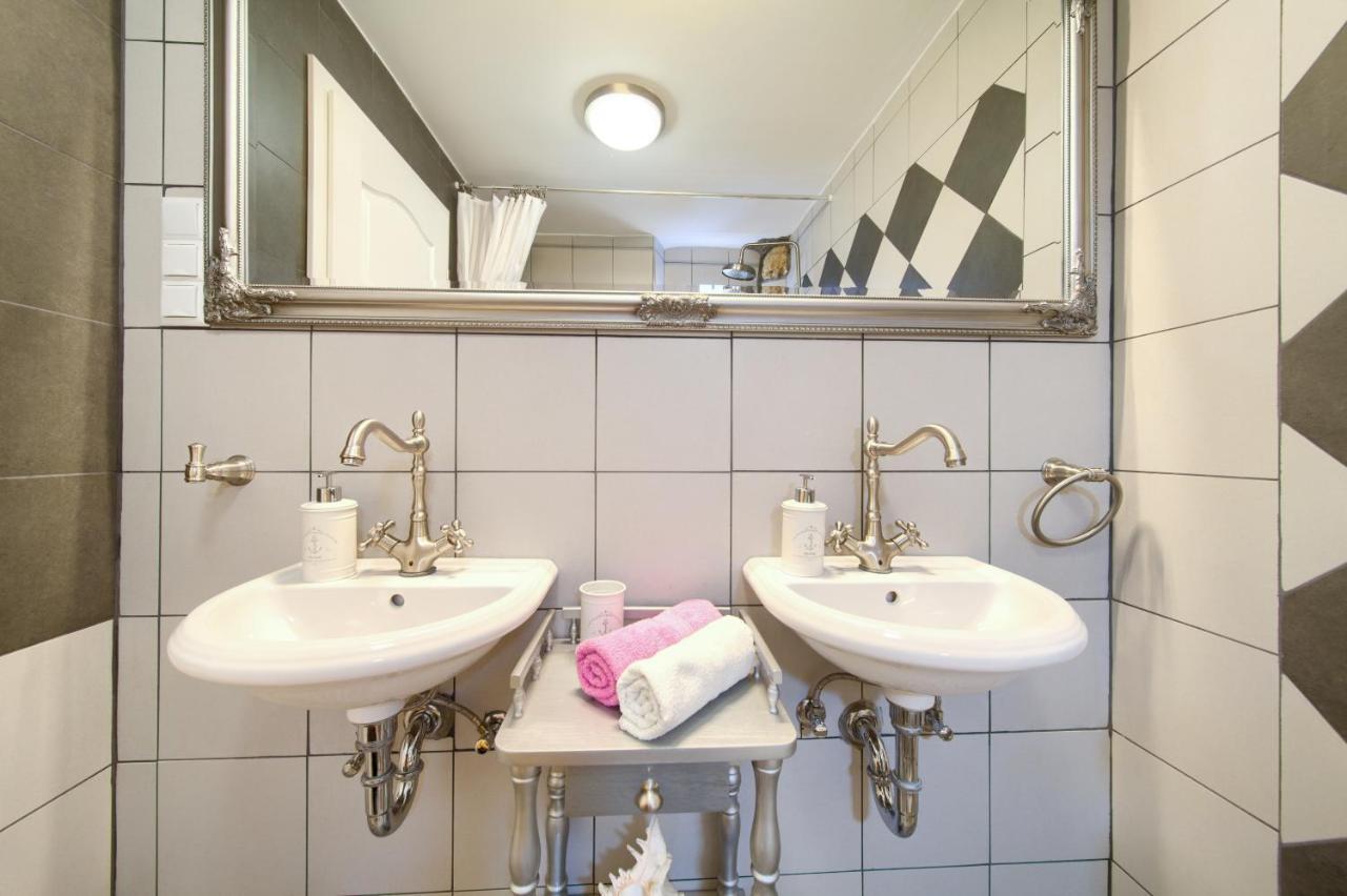 Retro Apartment Vrbnik  Dış mekan fotoğraf
